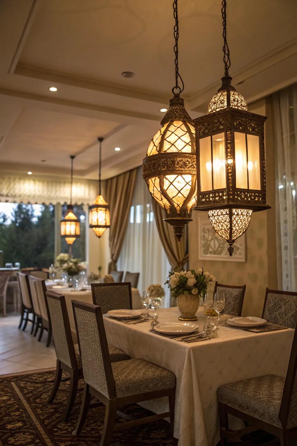 Lantern-style lights enhance the welcoming feel of your farmhouse dining room.