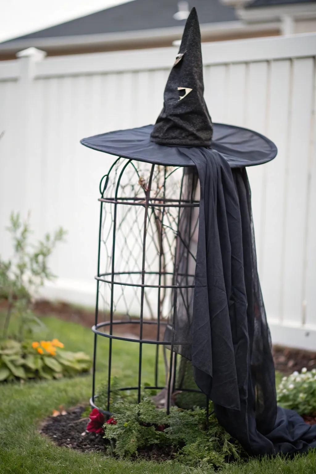 A bewitching hat stand that's simple yet stunning.