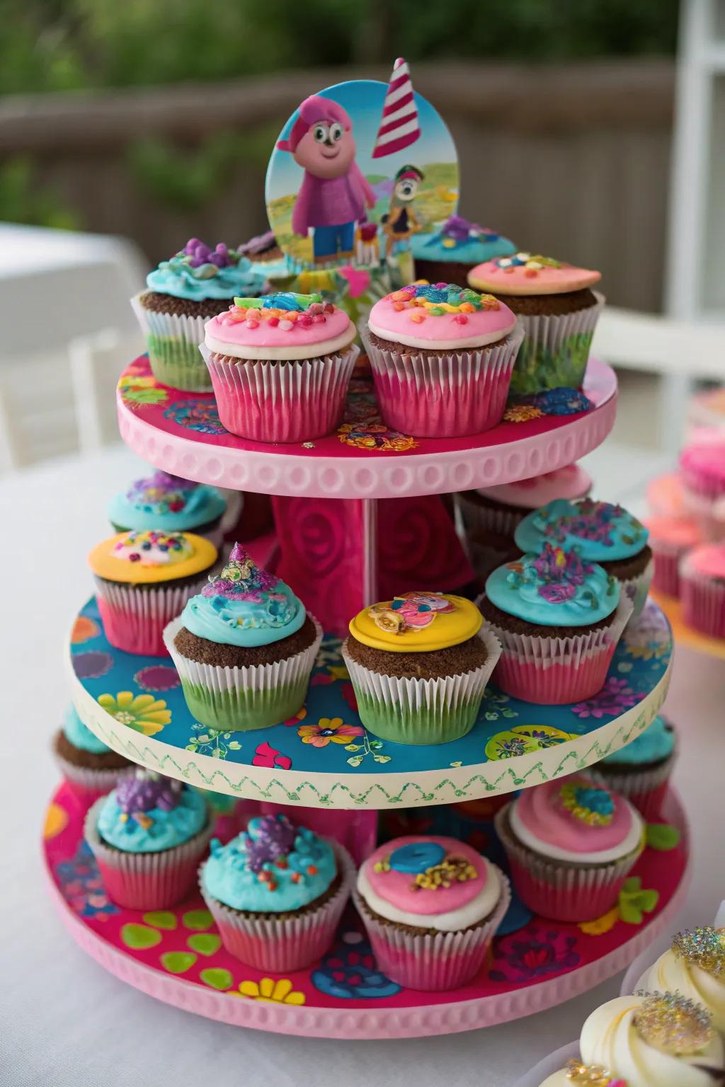 A mini cupcake tower that's both adorable and practical.