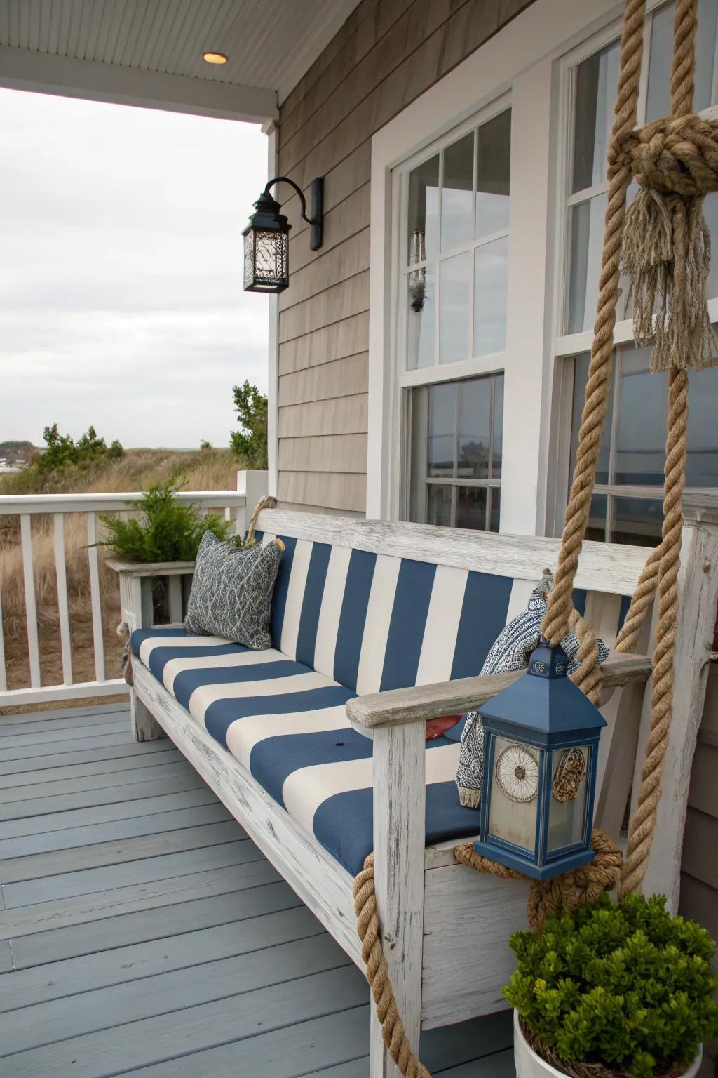 Nautical accents bring a seaside vibe to this porch bench.