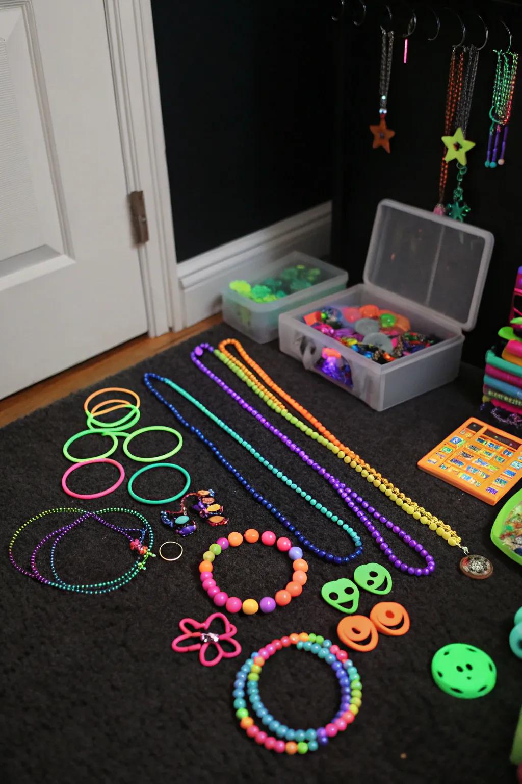 Surprise glow prizes are a perfect party send-off.