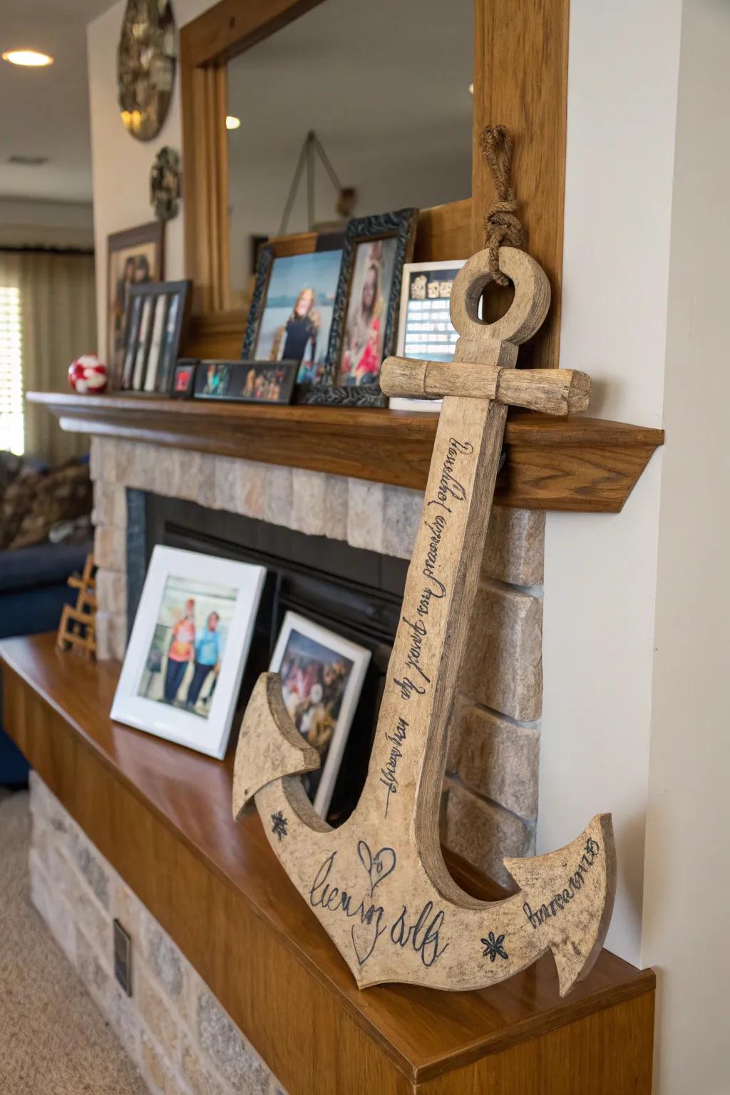 Wooden anchor with personalized inscriptions