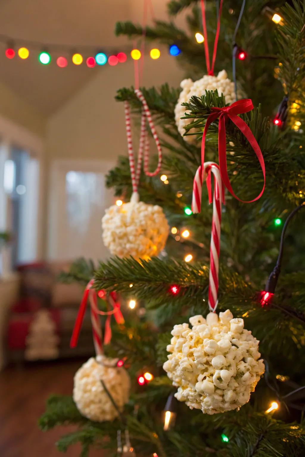 A Christmas tree with delicious edible ornaments.