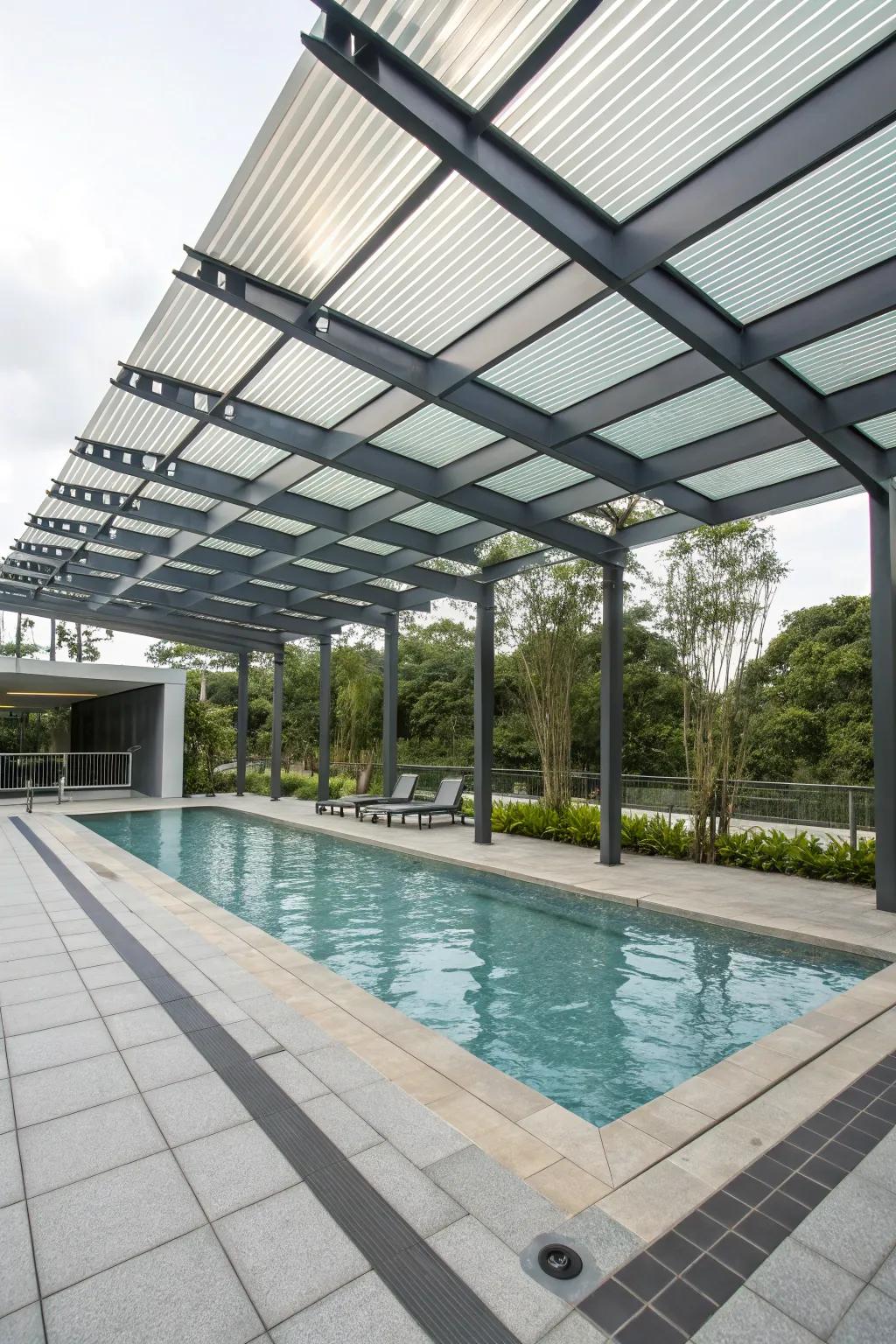 Architectural elements add a modern art feel to poolside shading.